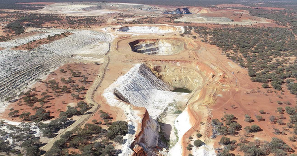 Mining Briefs: Broken Hill, Rox, and more