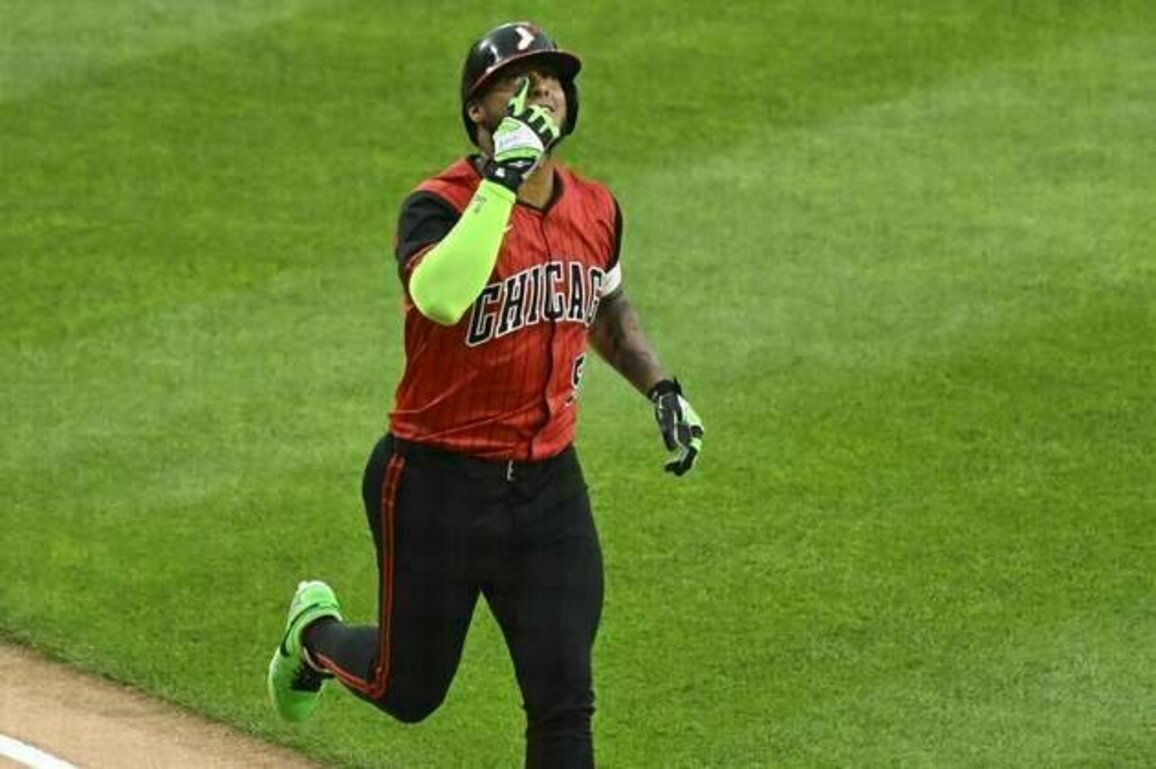 White Sox edge Guardians in 11th to split doubleheader