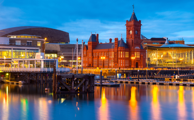 Cardiff Bay at dusk / Source: Chris Hepburn via iStock