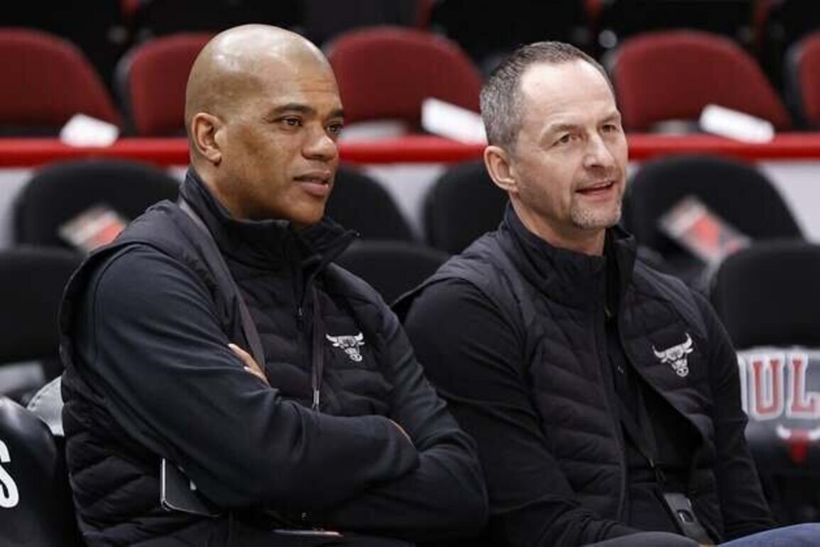Bulls fire VP Arturas Karnisovas, GM Marc Eversley