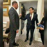 Americans irritated by Zelenskys top aide  Politico