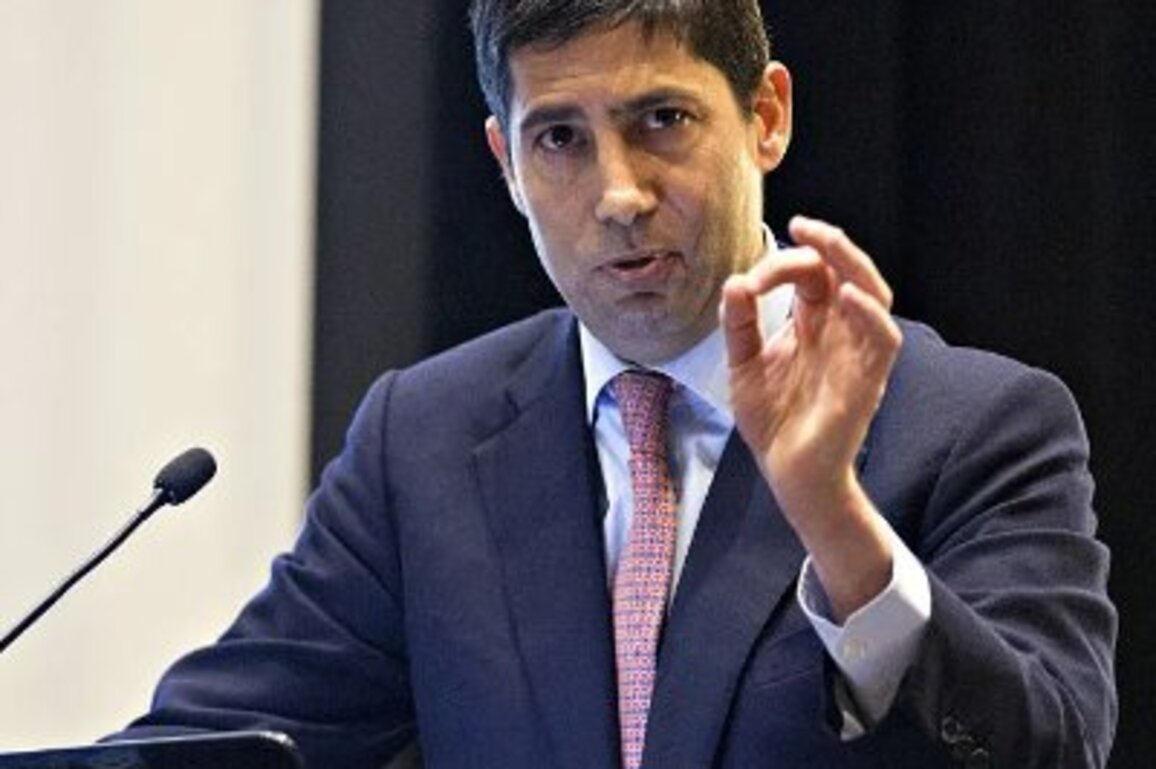 New Fed chief Warsh inherits inflation and political risks