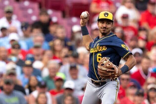 Andrew Vaughn, Brewers build lead, hang on against Reds