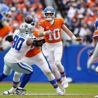 Bo Nix, RJ Harvey lead Broncos to 5th straight win in rout of Cowboys