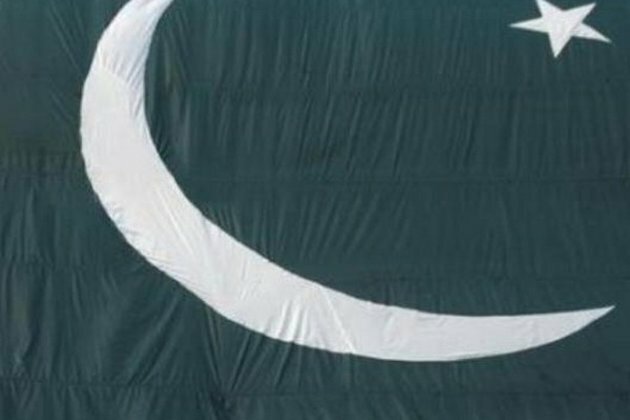 Pakistan squeezed on all fronts
