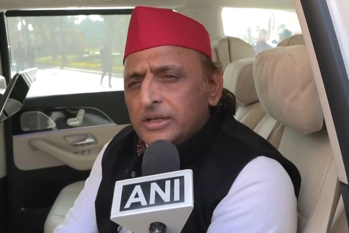 "Delhi Pollution reaching Lucknow, reason for rescheduling of T20 match": SP leader Akhilesh Yadav