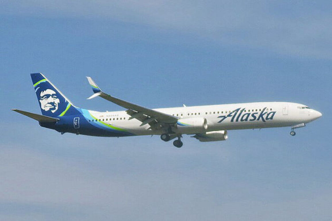 Alaska Air Pilot sues Boeing over fault that caused midair blowout