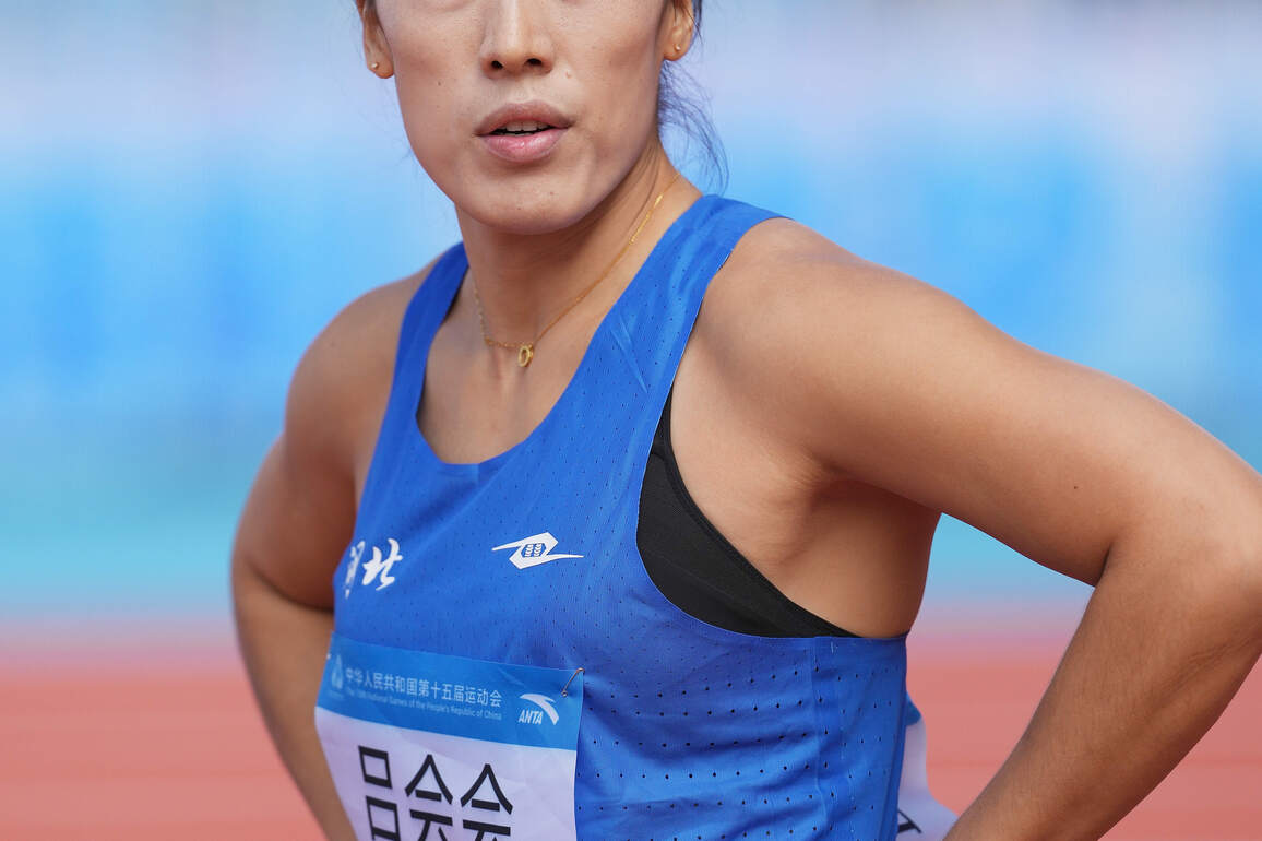 (SP)CHINA-15TH NATIONAL GAMES-ATHLETICS-JAVELIN THROW-WOMEN (CN)