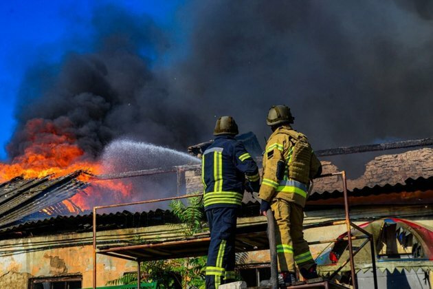 Deadly Russian Attacks Target Ukraine&#039;s Kherson Region