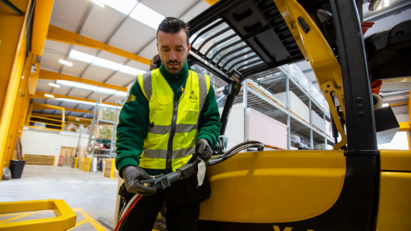 Weak market conditions slash Travis Perkins profits