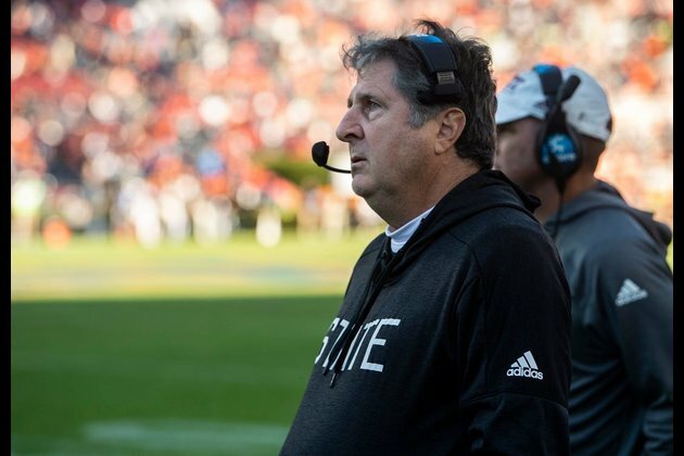Reports: Mississippi State extends Mike Leach through 2025