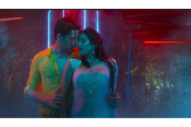 Param Sundari song 'Bheegi Saree': Sidharth Malhotra, Janhvi Kapoor set screen on fire in steamy rain track