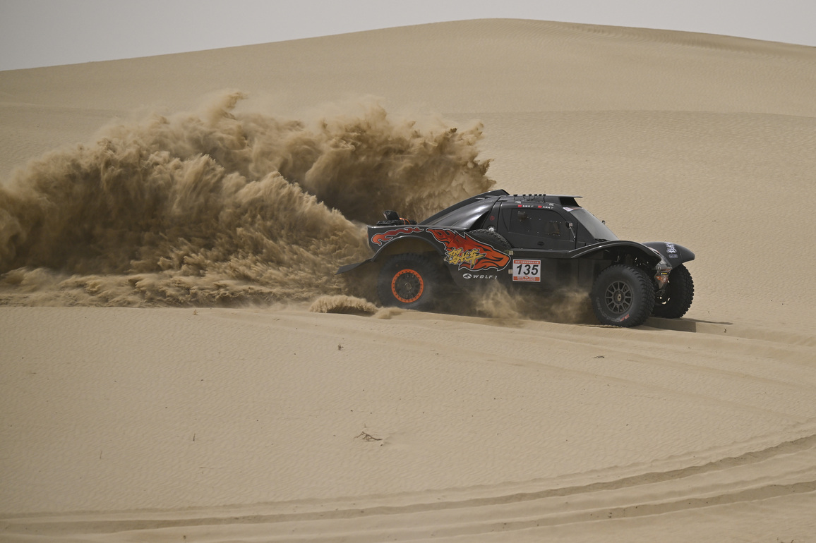 (SP)CHINA-XINJIANG-ALAER-TAKLIMAKAN RALLY-STAGE 2 (CN)