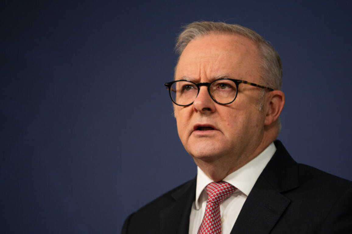 PM asks Australians to conserve fuel in national address