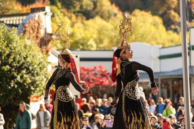 Album: Highlights of Arrowtown Autumn Festival in New Zealand
