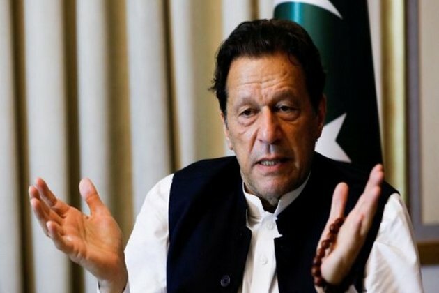 Imran Khan to take up issue of police raid on his Zaman Park residence with judiciary