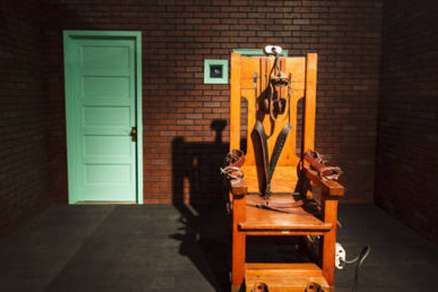 US to bring back gas, electric chairs and firing squads for federal executions