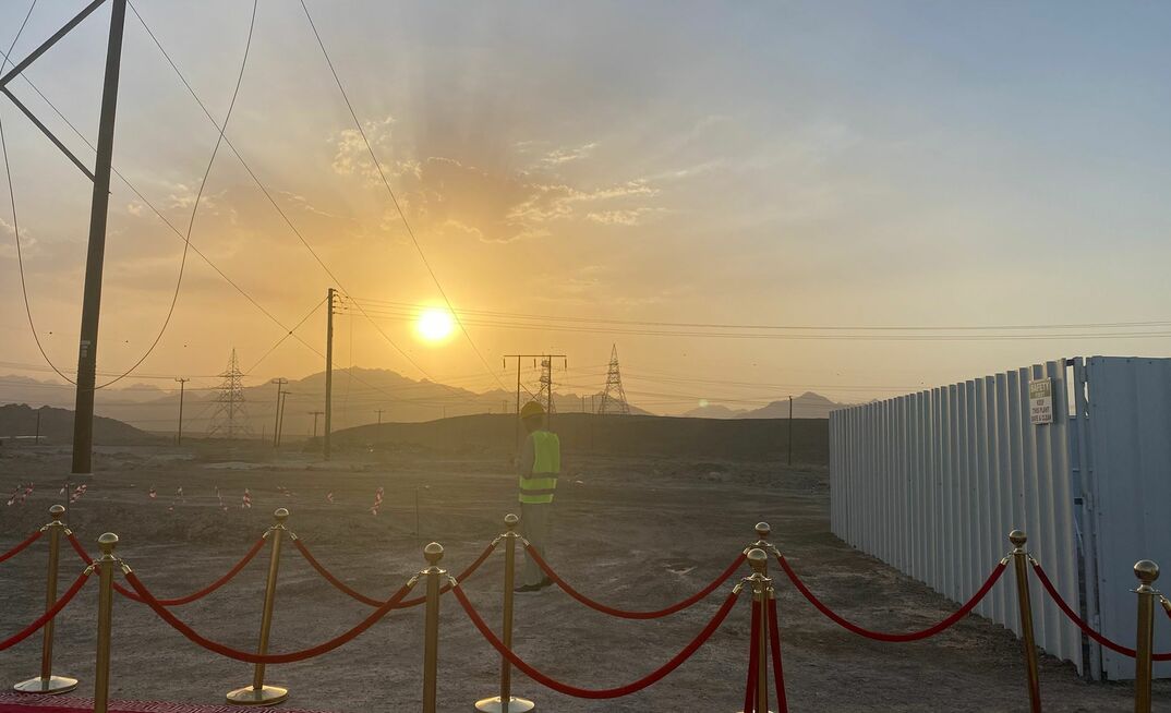 Worker at the Arjaa Tailings Plant.