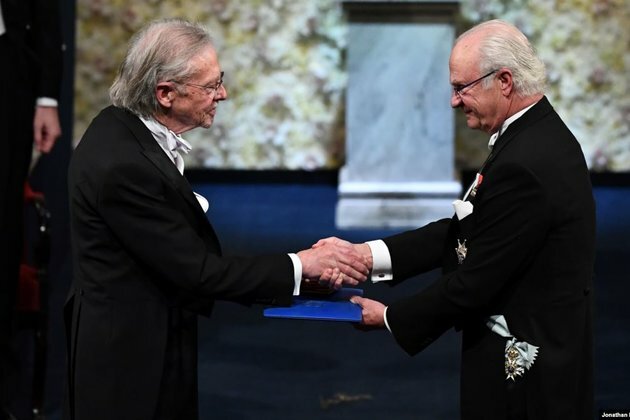 Handke Receives Nobel Literature Prize Amid Protests