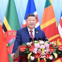 Xi's Album | Xi puts forward proposals to advance women's all-round development