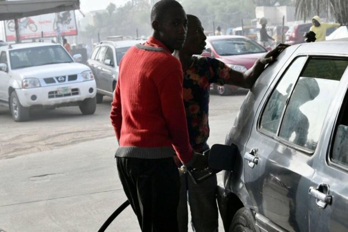 Fuel Prices Soar in Cameroon After Nigeria Scraps Fuel Subsidy