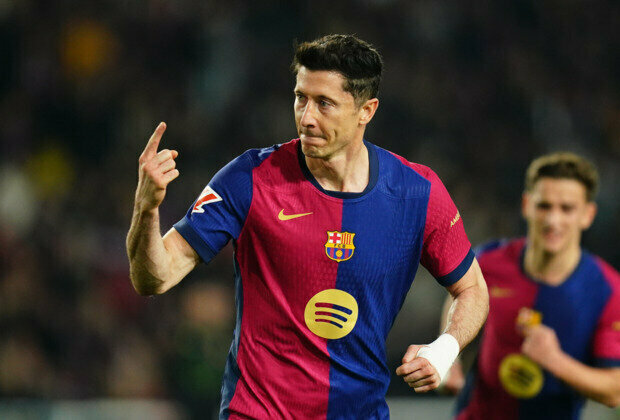 Barcelona edge Rayo Vallecano to claim top spot on Lewandowski penalty