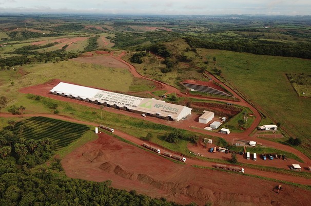 Operação de fertilizantes Arapuá MG potássio fosfato Hervest MG