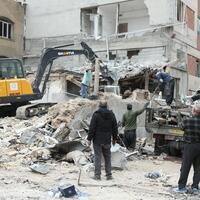 Roundup: Over 46,000 civilian units in Iran hit since start of attacks, says rescue official