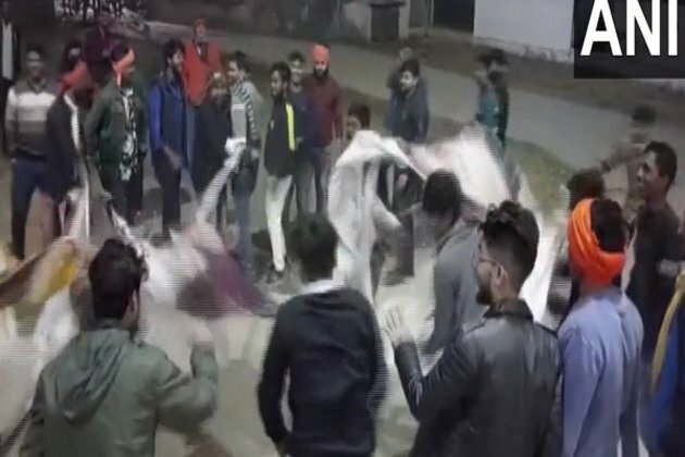 Bihar: Day before release, posters of 'Pathaan' torn, burnt outside cinema hall in Bhagalpur