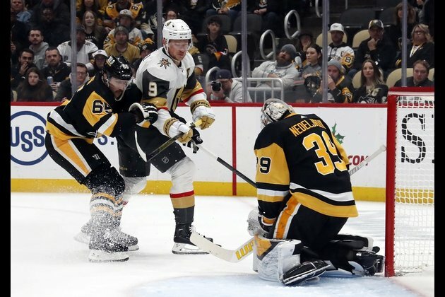 NHL roundup: Pens' Alex Nedeljkovic returns, blanks Knights