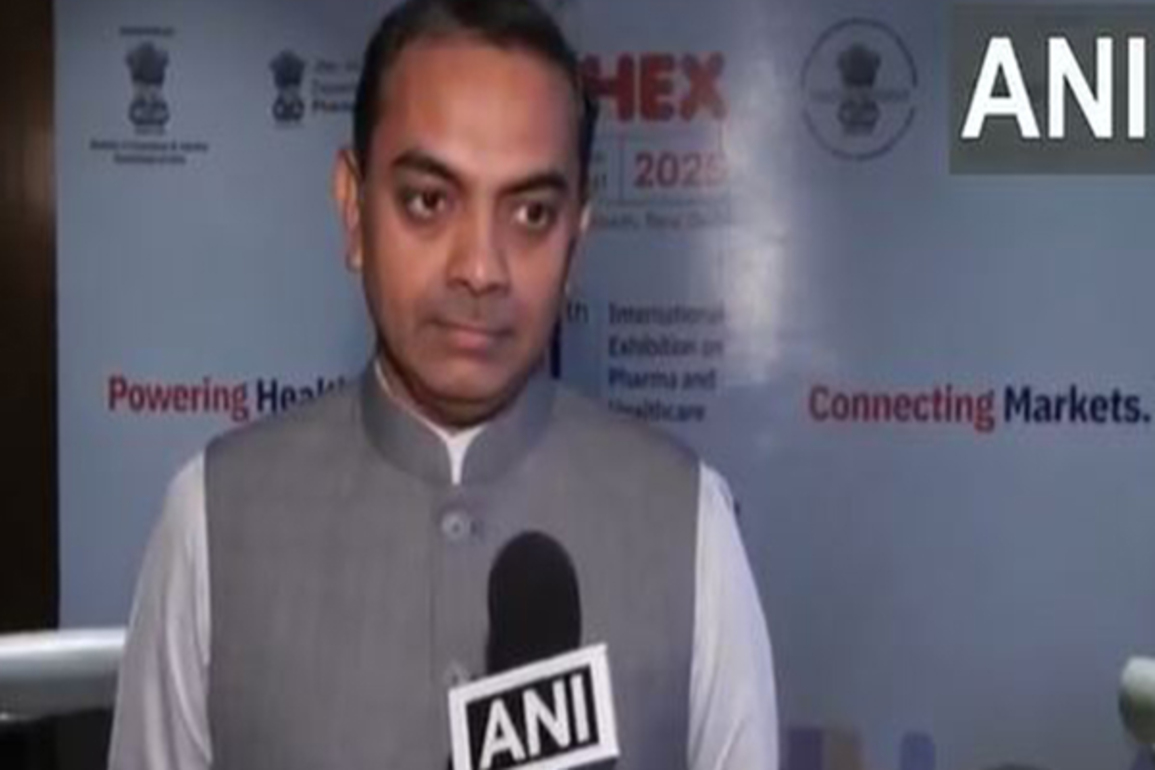 "We are still waiting for final outcome...": Pharmexcil Vice Chairman on US's 25% tariff on Indian products