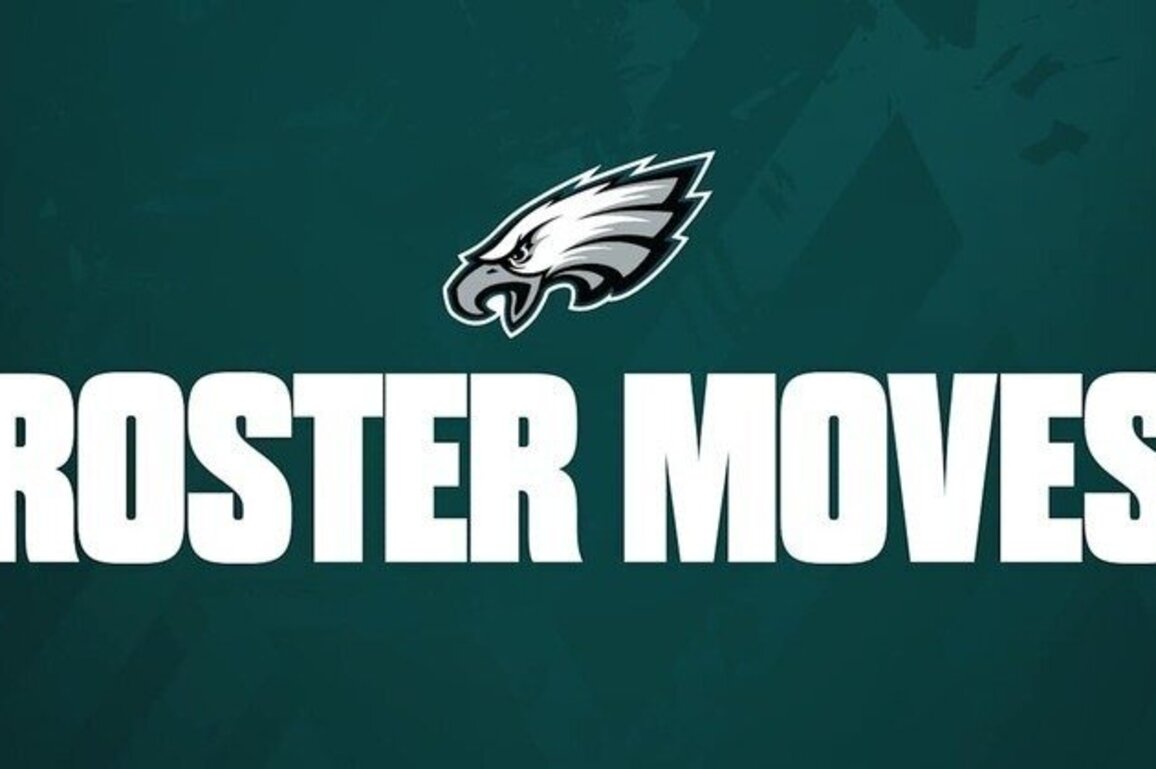 Eagles sign 8 players to future deals