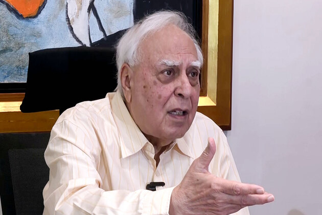 'If 33 BLOs die, is that OK?' Kapil Sibal slams SIR over Booth-Level Officer deaths