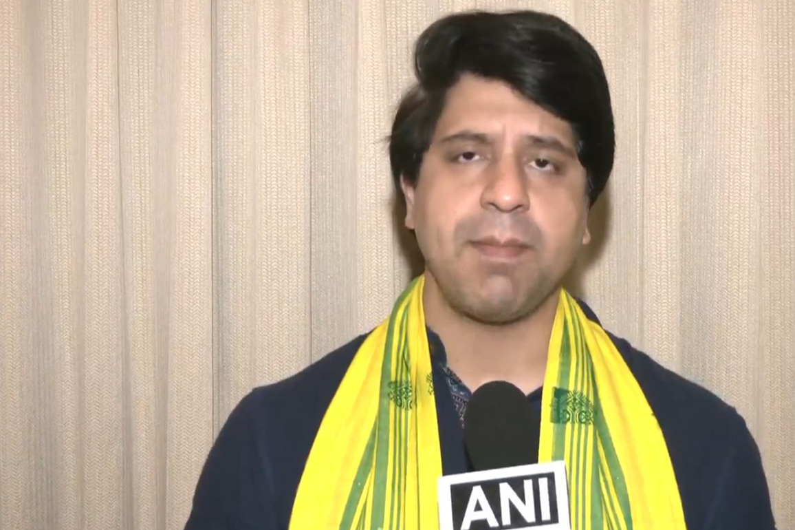 "Corruption and crime ka paap in Punjab": Shehzad Poonawalla slams AAP govt over official's suicide