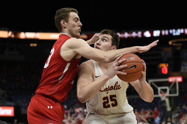 Loyola Chicago, eyeing top of MVC, faces Southern Illinois