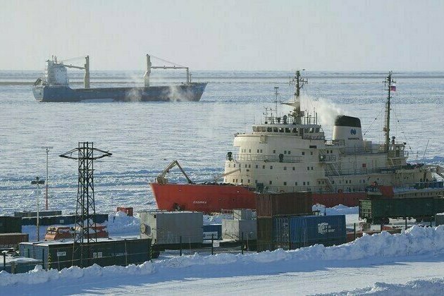 Northern Sea Route tops agenda at Russian Arctic forum
