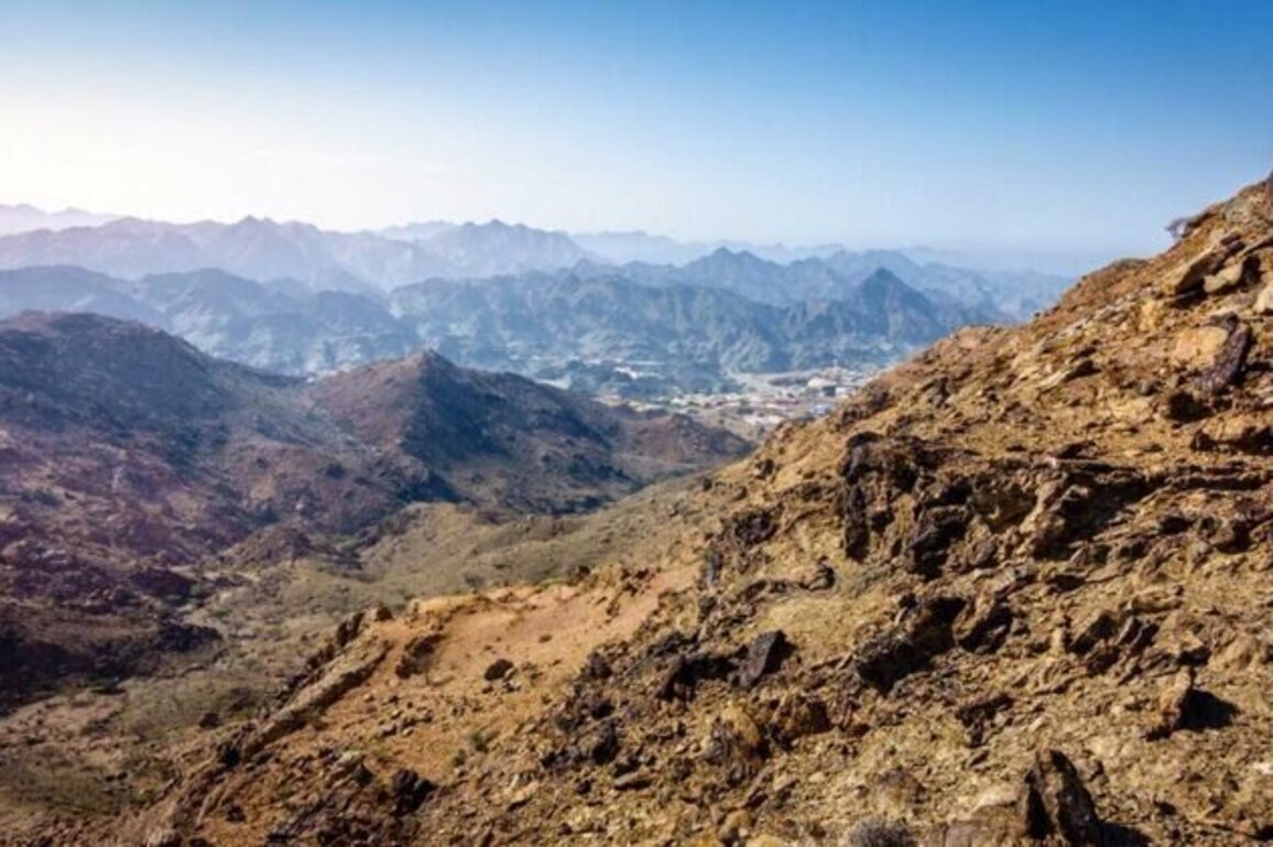Fujairah reinforces its geological standing with three mining zones, unique rock diversity