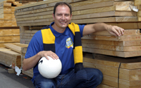Gibbs & Dandy sign Whelan and Gray