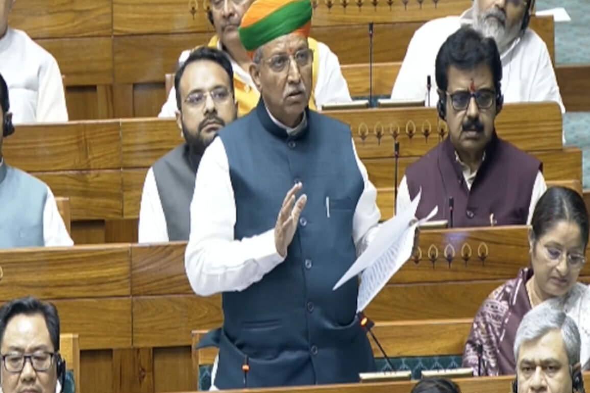 "No state will lose representation": Law Minister Meghwal as LS debates delimitation and women's quota