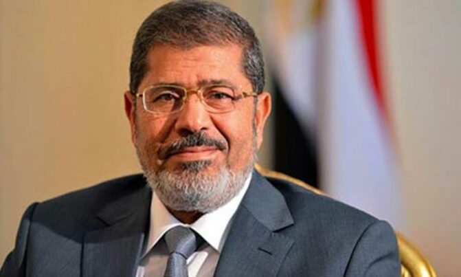 Politics to fore as Egyptian rivals celebrate Eid Politics to fore as Egyptian rivals celebrate Eid