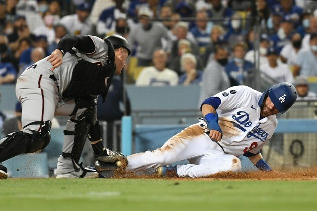 Clayton Kershaw returns from IL as Dodgers beat D-backs