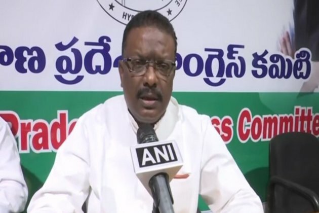 'TRS and BJP playing blame game, not resolving ITIR issue'