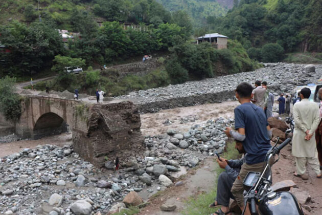 657 killed, 929 injured in rain-related incidents across Pakistan since June 26