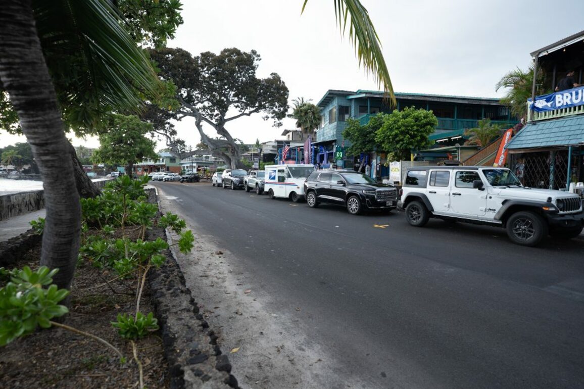 Temporary one-way traffic pattern on Alii Drive will change back to two-way road
