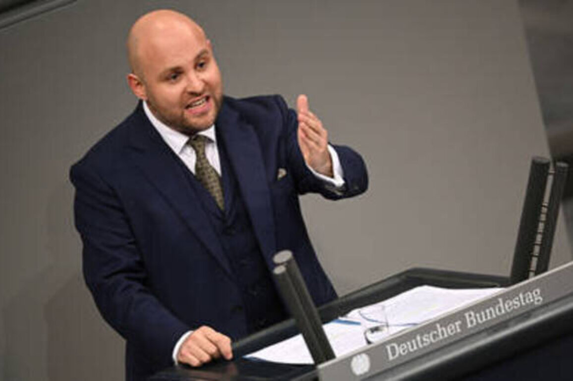 Russia 'not a threat' to Germany - senior opposition MP