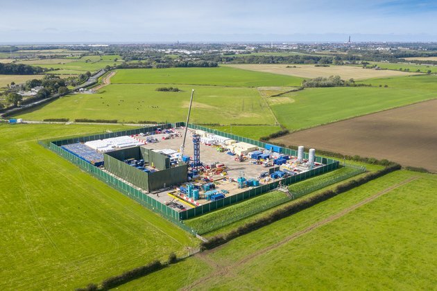 UK lifts ban on fracking