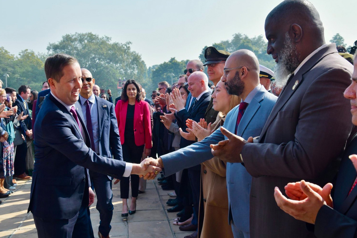 Vance wishes US Envoy on onset of his arrival in India
