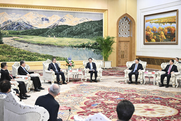 CHINA-BEIJING-WANG HUNING-TAIWAN DELEGATES-MEETING (CN)