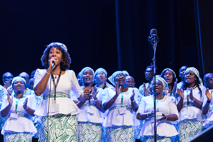 he igerian choir stood out in dress and worship hoto by essie arks
