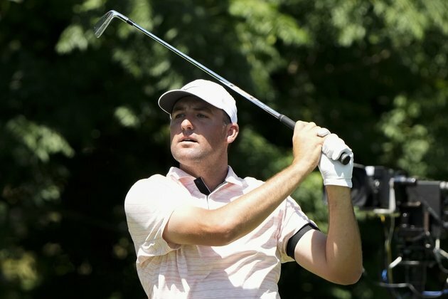 Co-leader Scottie Scheffler stays bogey-free at Charles Schwab